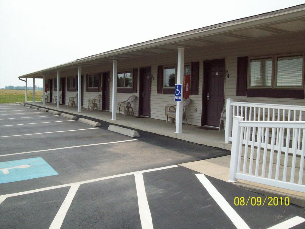 Plaza Motel Bryan Exterior foto